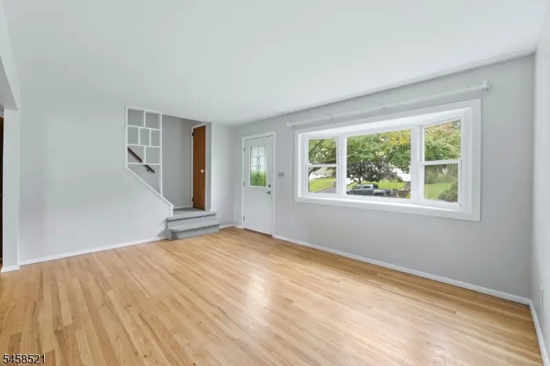 32 Merkel Dr, Brookdale, NJ 07003 - #2