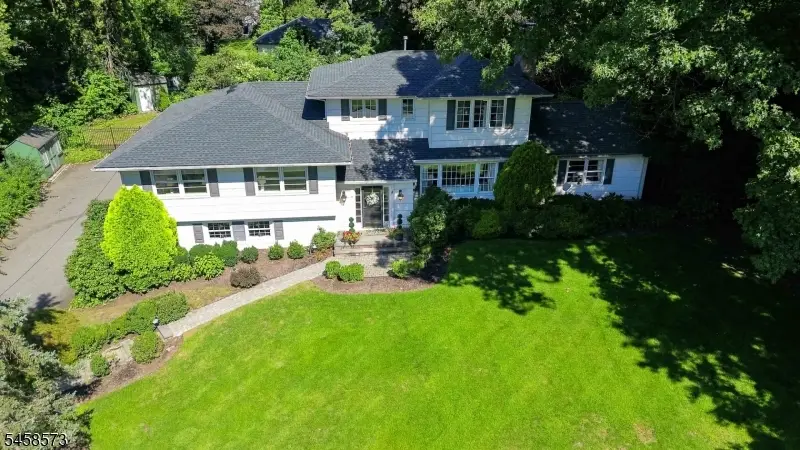 16 Warwick Rd, Chatham, NJ 07928 - #2
