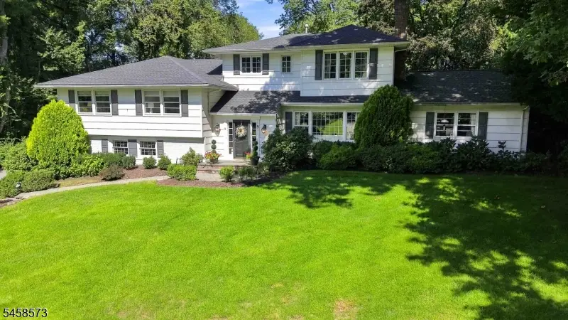16 Warwick Rd, Chatham, NJ 07928 - #3