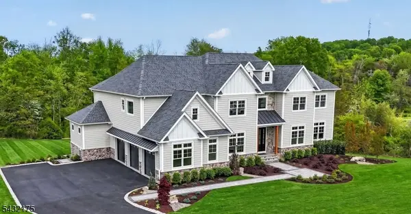 2 Ravinn Lane, Warren Twp., NJ 07059