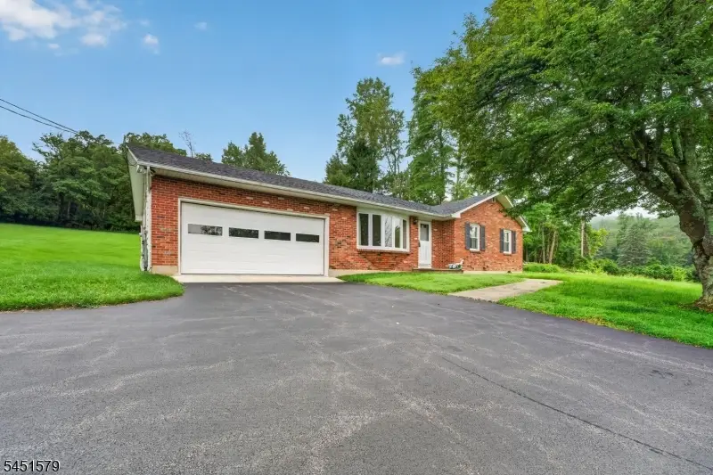 400 Bellis Road, Holland, NJ 08848 - #2