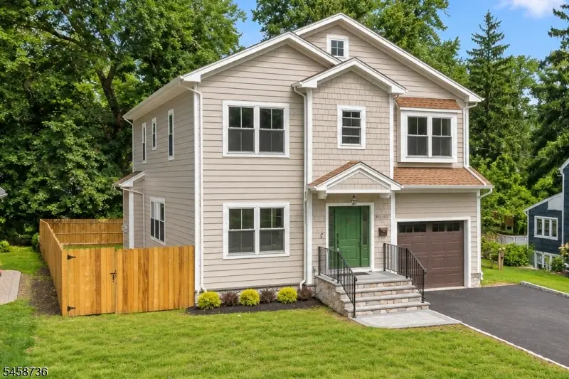 14 Holmes Oval, New Providence, NJ 07974 - #1