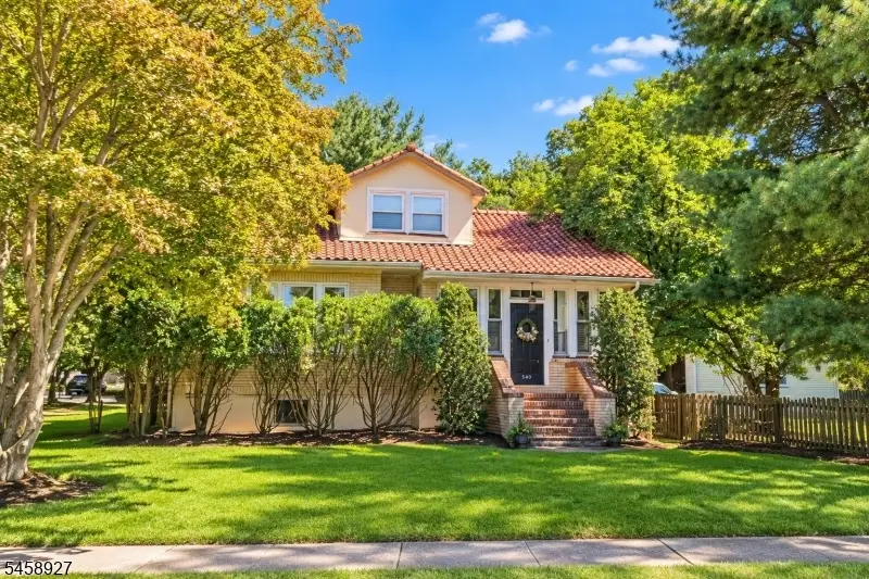 580 Wyckoff Ave, Mahwah, NJ 07430 - #1