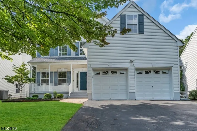 59 Huntley Way, Bradley Gardens, NJ 08807 - #1