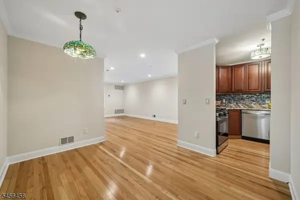 280 Potomac Dr, Bernards Twp., NJ 07920