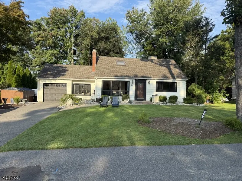 34 Northwood Dr, Macopin, NJ 07480 - #1