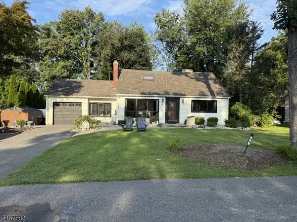 34 Northwood Dr, West Milford Twp., NJ 07480