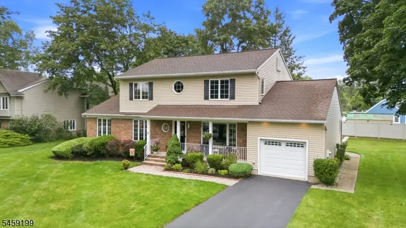 14 Daria Dr, Pequannock, NJ 07440 - #3