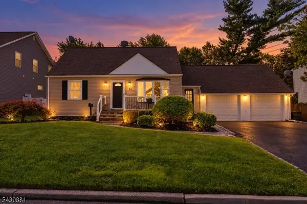 81 Lois Ave, East Brunswick Twp., NJ 08816