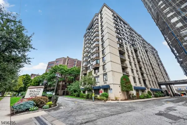 326 Prospect Ave #9J, Hackensack City, NJ 07601