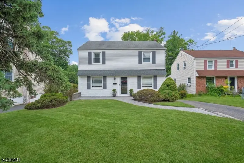 373 Saint Cloud Ave, West Orange, NJ 07052 - #1