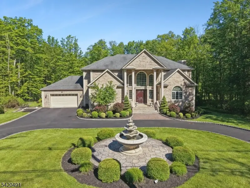 72B Hook Mountain Rd, Montville, NJ 07045 - #1