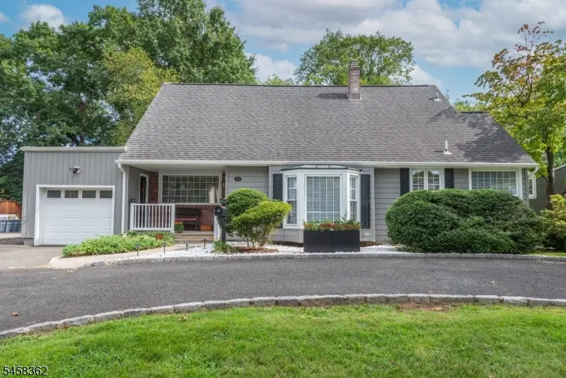 389 Meisel Ave, Springfield, NJ 07081 - #1