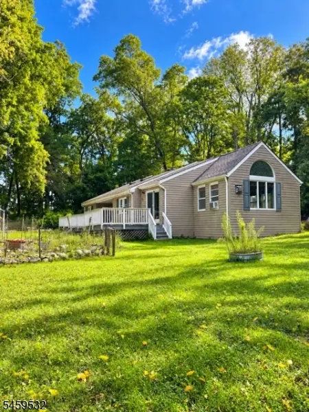 18 Foundry Rd, Hope, NJ 07825 - #2