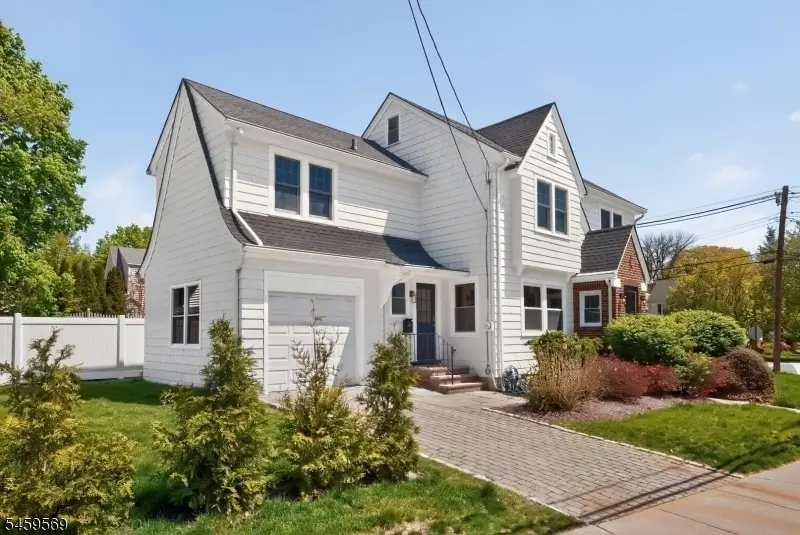 909 Ridgewood Rd, Millburn, NJ 07041 - #3