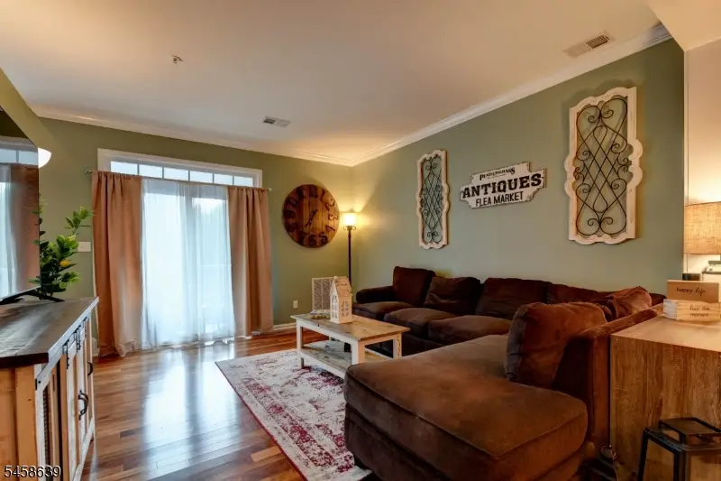 102 River Pl, Butler, NJ 07405 - #2