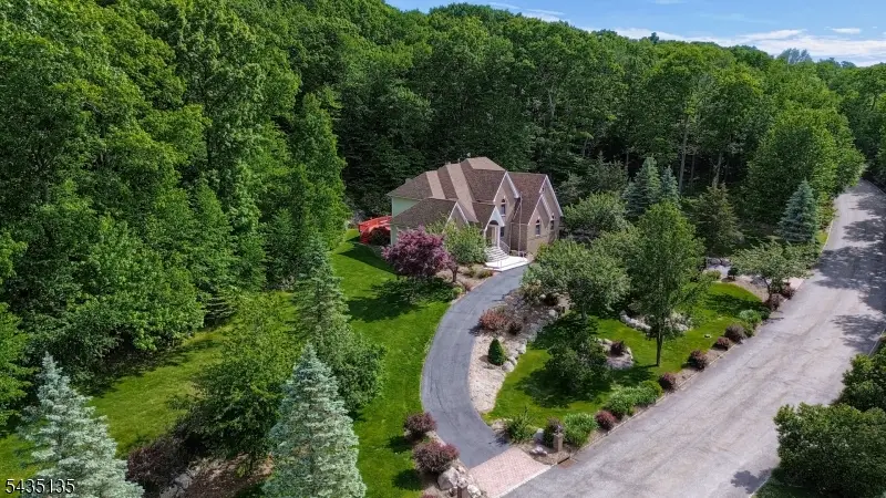 26 Stonehedge Dr, Stockholm, NJ 07460 - #1