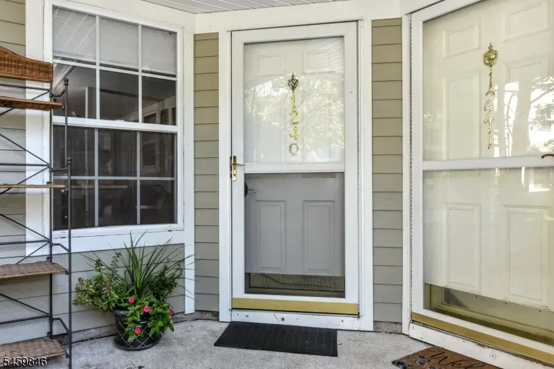 1240 Garrison Ct #1240, Mahwah, NJ 07430 - #2