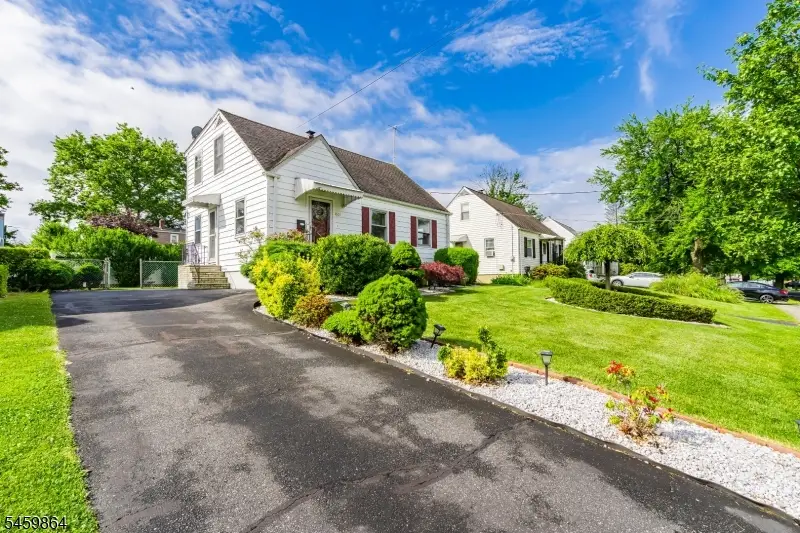 1601 Raritan Rd, Clark, NJ 07066 - #3