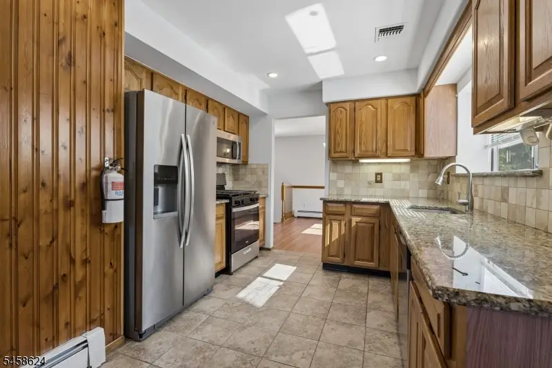 8 Faesch Ct, Rockaway, NJ 07866 - #2
