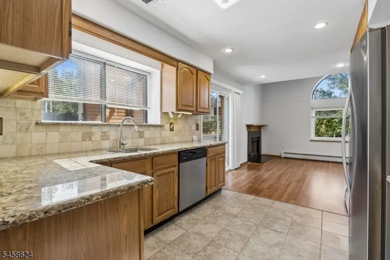 8 Faesch Ct, Rockaway, NJ 07866 - #3