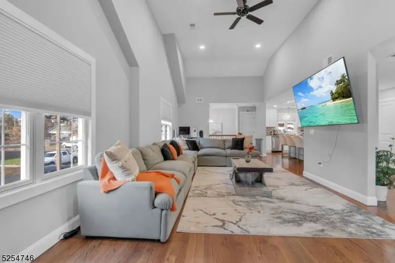 18 S 20th St, Kenilworth, NJ 07033 - #3