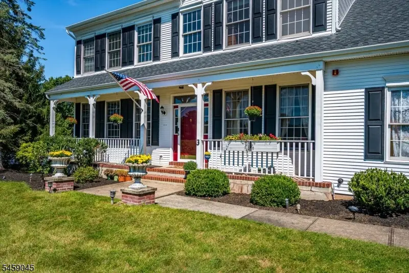 3 Summer Cottage Ln, Pleasant Plains, NJ 08823 - #2