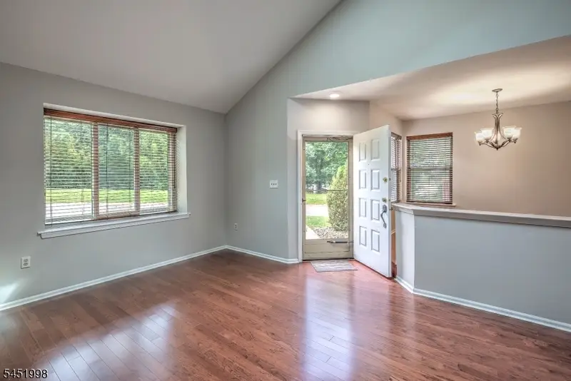 10 Driftwood Dr, Franklin, NJ 08873 - #2