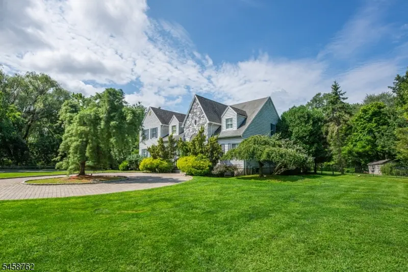 2 Blueberry Ct, Mahwah, NJ 07430 - #2