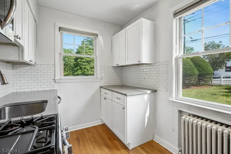349 Bloomfield Ave #10, Verona, NJ 07044 - #3