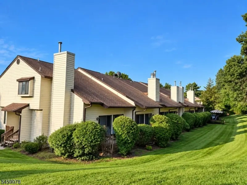 1 Oriole Ter, Hampton, NJ 07860 - #2
