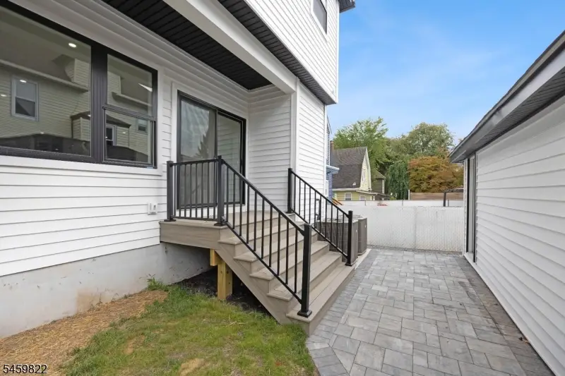 127 Washington Ave, Rutherford, NJ 07070 - #3