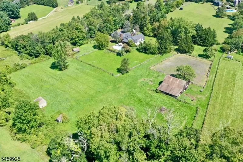 13 Farmersville Rd, Tewksbury, NJ 07850 - #1