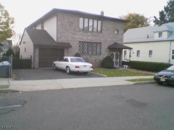 11 Scudder St, Garfield City, NJ 07026