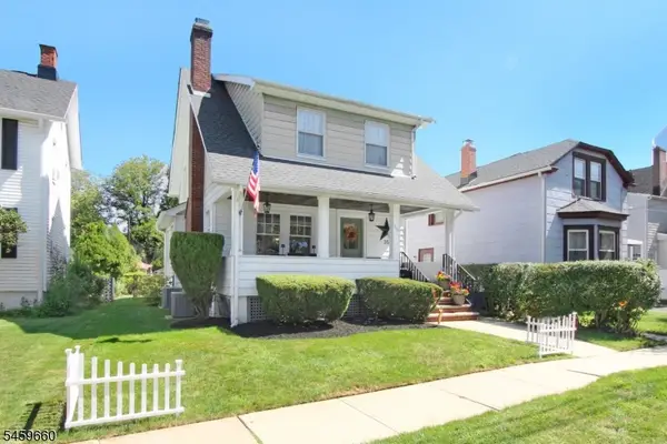 35 Essex Ave, Bloomfield Twp., NJ 07003