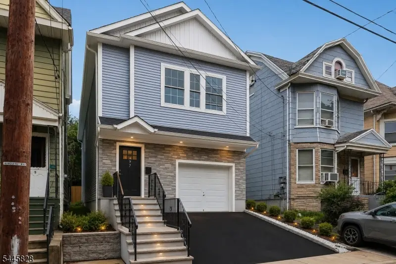 7 Terrace Pl, Belleville, NJ 07109 - #2