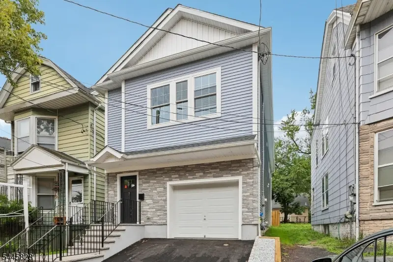 7 Terrace Pl, Belleville, NJ 07109 - #3
