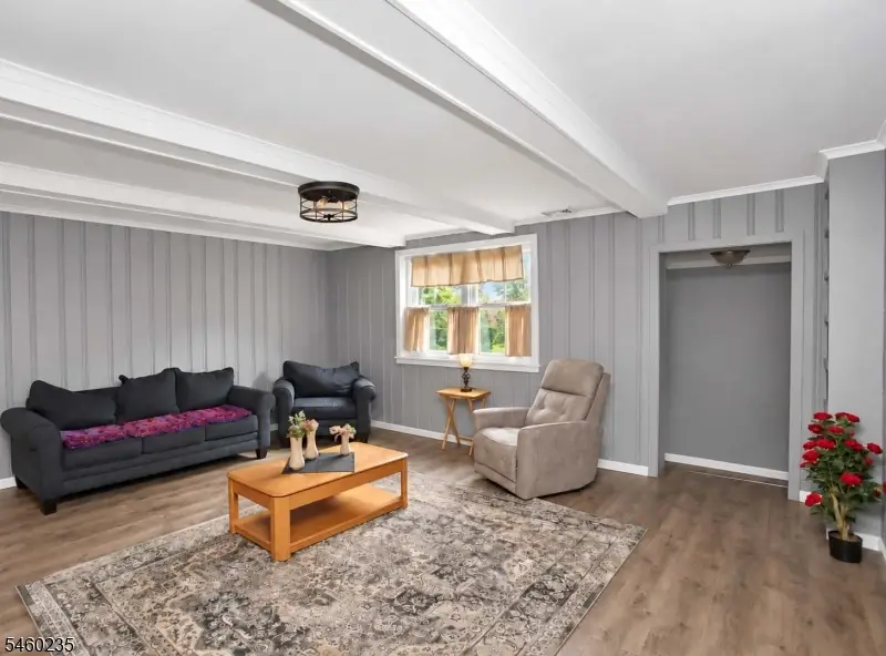 634 Vosseller Ave, Martinsville, NJ 08805 - #2
