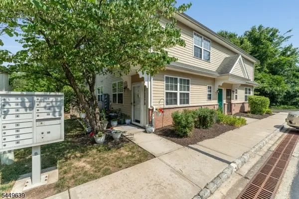 17 William Martin Way #17, Flemington Boro, NJ 08822