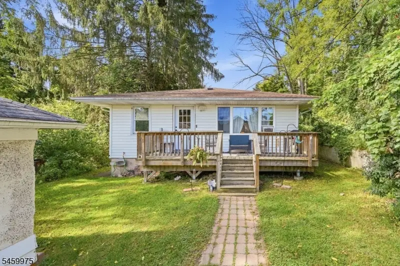 74 Trinity St, Newton, NJ 07860 - #2