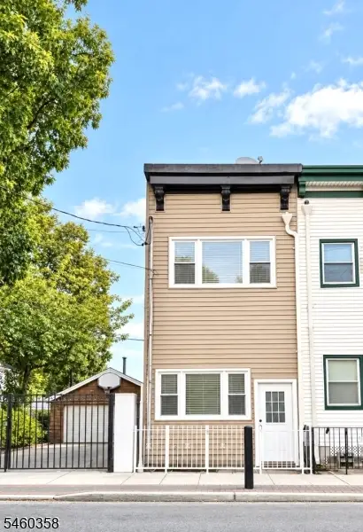 90 A Hackensack Plk R, Weehawken Twp., NJ 07086