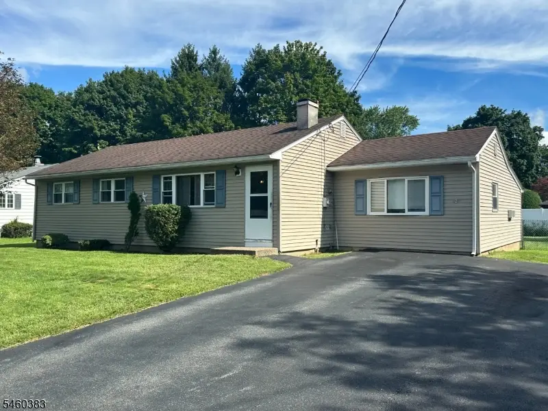 101 Hurley Dr, Hackettstown, NJ 07840 - #1