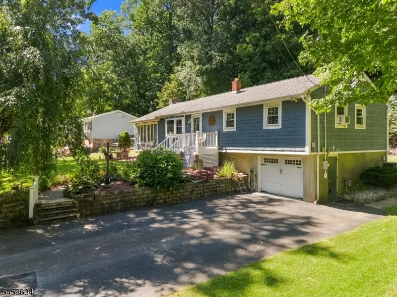 18 Fox Hollow Ct, Vernon, NJ 07462 - #2