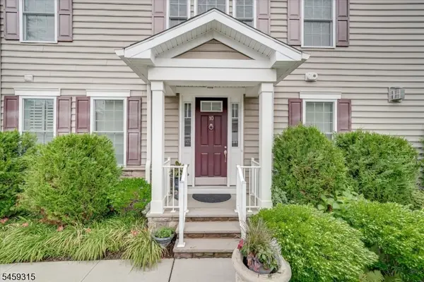 10 Fillmore Dr, Morris Twp., NJ 07960