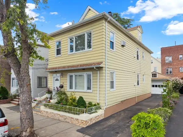 32 E Russell St, Clifton City, NJ 07011