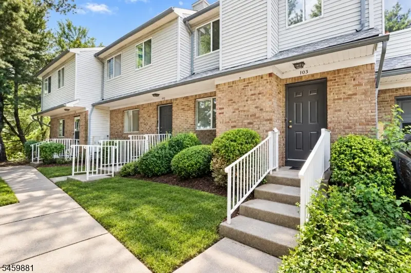 103 Orchard Meadows Dr, Union, NJ 07083 - #1