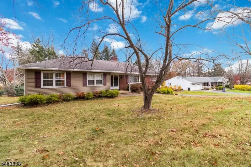 77 Sun Valley Way, Morris Plains, NJ 07950 - #2
