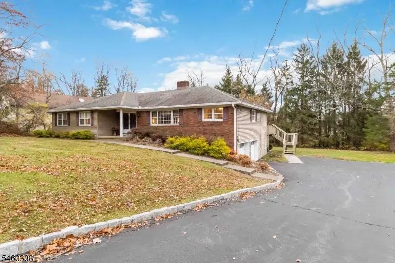 77 Sun Valley Way, Morris Plains, NJ 07950 - #3