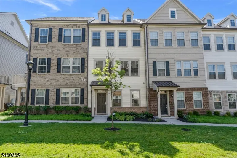 17 Gala Ct, Livingston, NJ 07039 - #2