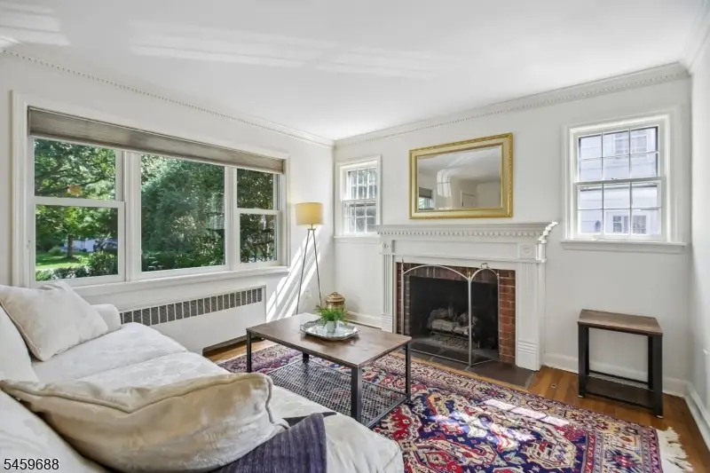 25 Knollwood Ave, Madison, NJ 07940 - #2